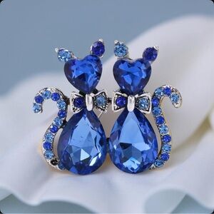 Elegant Blue‎ Crystal love Cat brooch pendant 1.5”  New